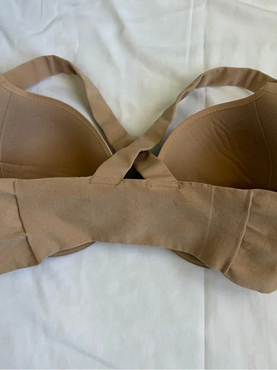 Spanx Naked 2.0 Racerback Underwire Bra 36C Nude Beige NWT Smooth T Shirt - Picture 4 of 5